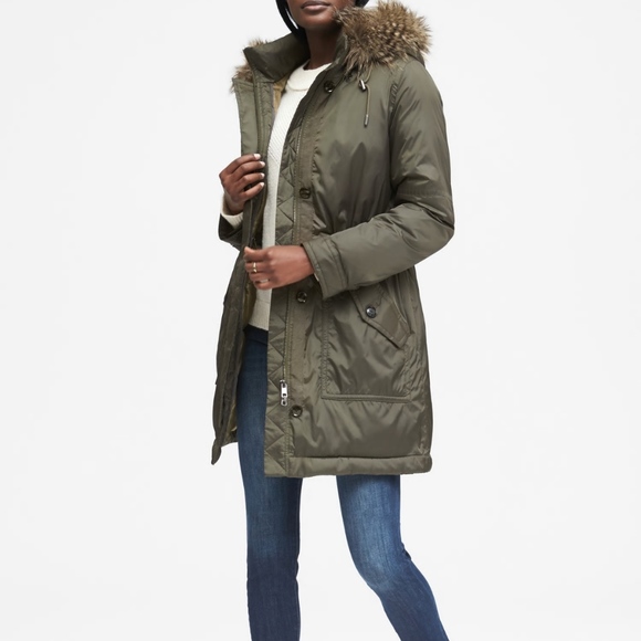 COPY - BANANA REPUBLIC WATER RESIST HOODED PARKA COAT - Picture 3 of 4